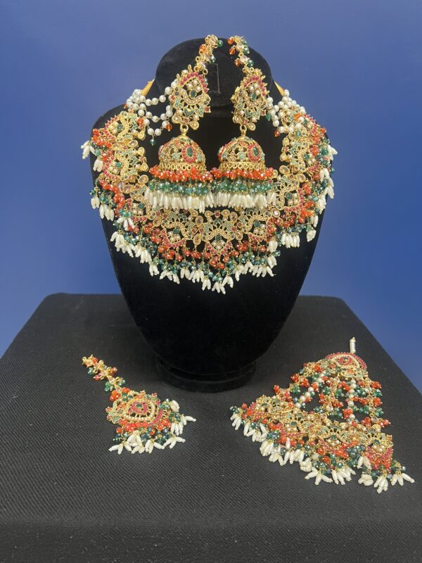 Bridal Mendhi Jewellery Set - Image 7