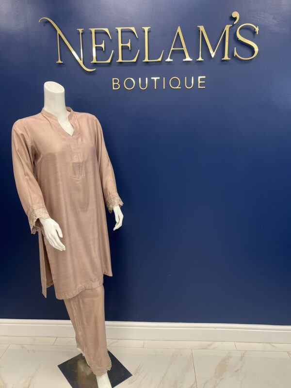 NB Lace Co-ord - Image 4